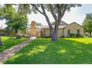 Welcome home! 322 N. Greenstone Lane, Duncanville Texas